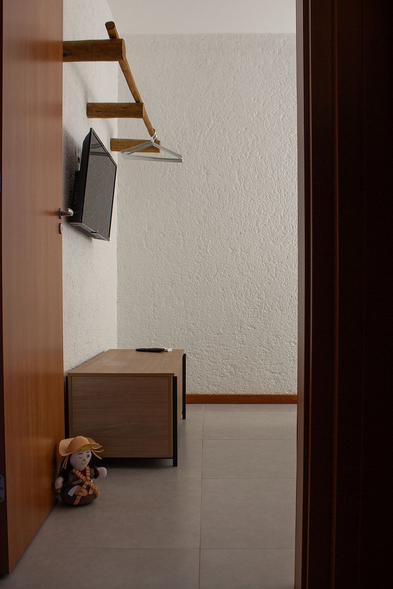 Flat Atipó na Rota dos Milagres