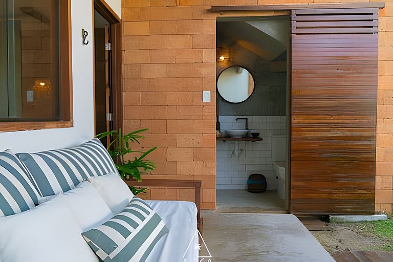 Casa Beira mar na Rota dos Milagres com Piscina