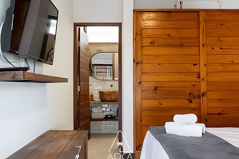 Emerald House at Marceneiro Beach, Milagres