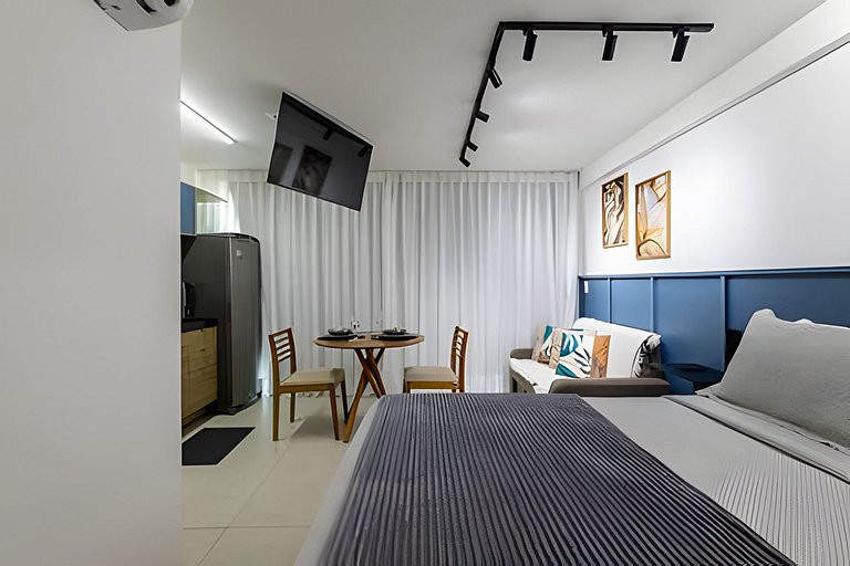 Apê 506: Your Seaside Refuge in Maceio with View
