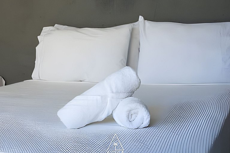 3 Luxury Suites in Condominium in Praia do Patacho