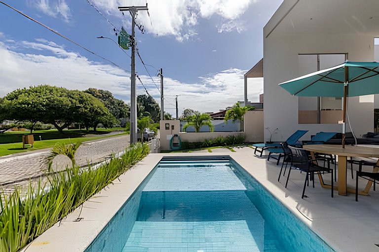 Luxury House in Condominium in Barra de São Miguel