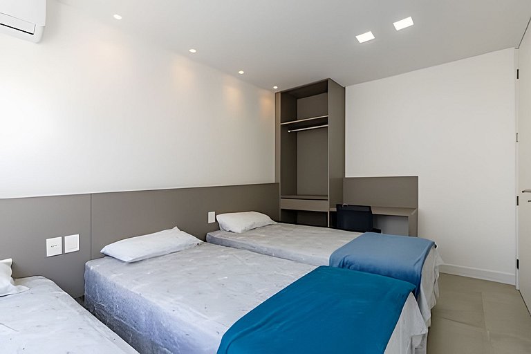 Luxury House in Condominium in Barra de São Miguel
