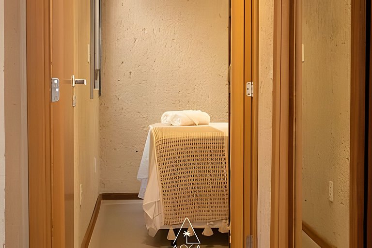 Duplex com piscina na Praia do Marceneiro