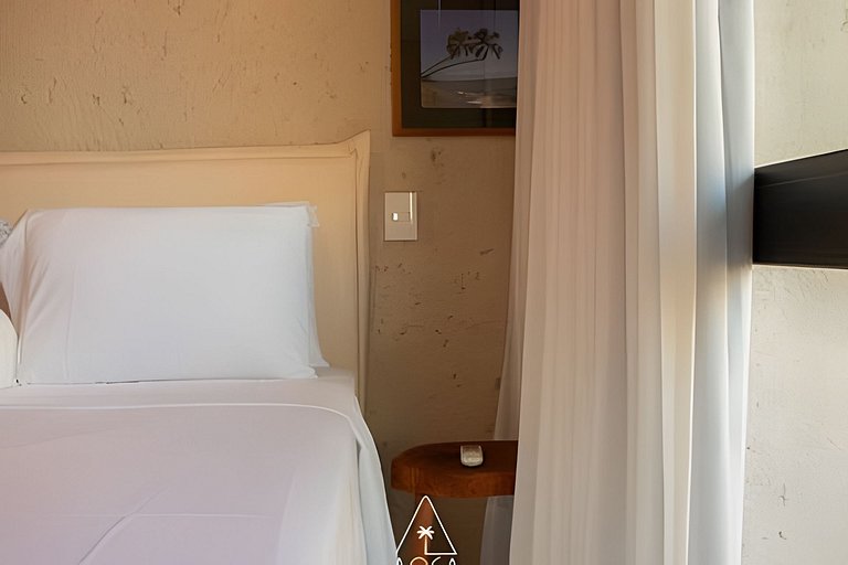 Duplex com piscina na Praia do Marceneiro