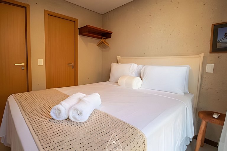 Duplex com piscina na Praia do Marceneiro