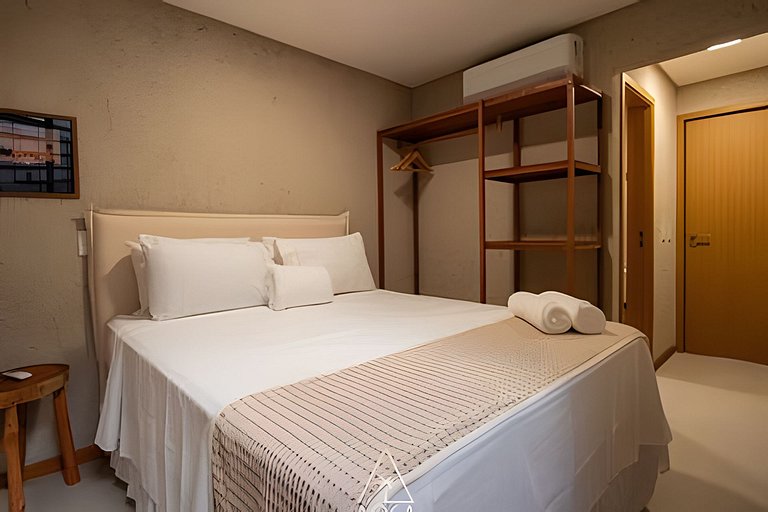 Duplex com piscina na Praia do Marceneiro