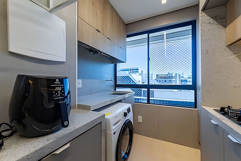 Quarto e Sala Completo na Ponta Verde 50m da Praia