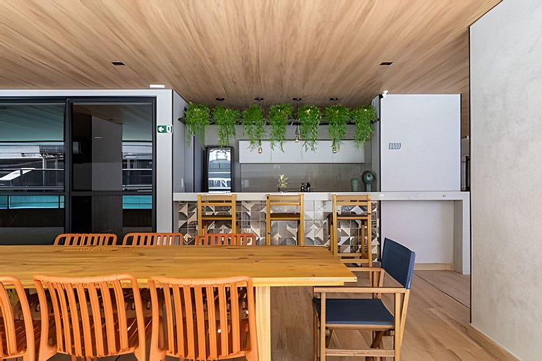 Quarto e Sala Completo na Ponta Verde 50m da Praia