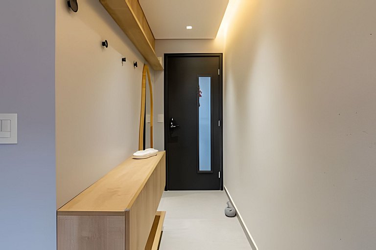 Quarto e Sala Completo na Ponta Verde 50m da Praia