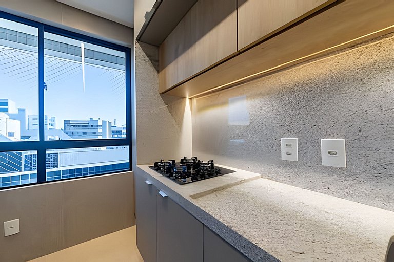 Quarto e Sala Completo na Ponta Verde 50m da Praia