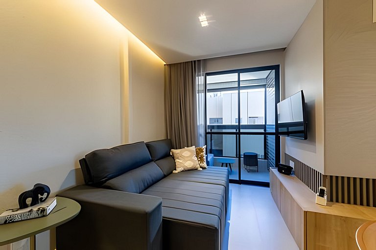 Quarto e Sala Completo na Ponta Verde 50m da Praia