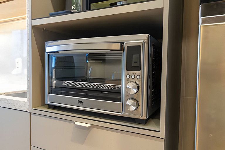 Quarto e Sala Completo na Ponta Verde 50m da Praia