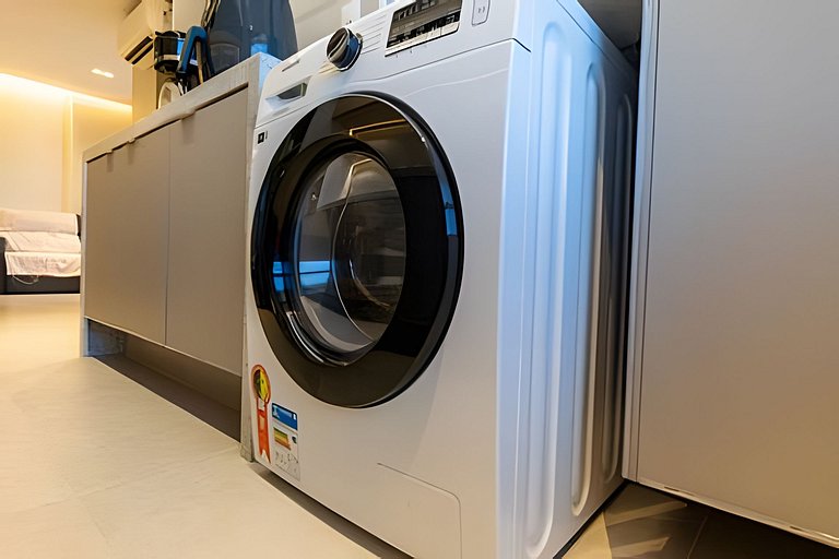 Quarto e Sala Completo na Ponta Verde 50m da Praia