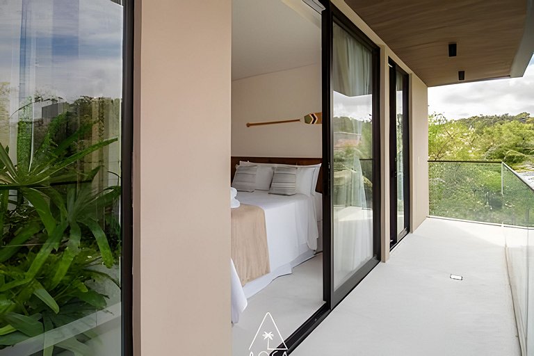 Casa Serena, Luxury by the Sea in Milagres