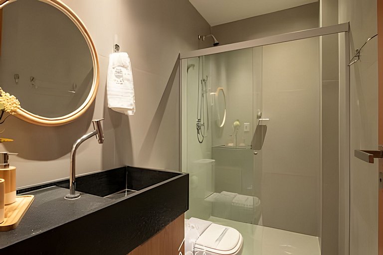 Luxury and Comfort at Naay with Pool View