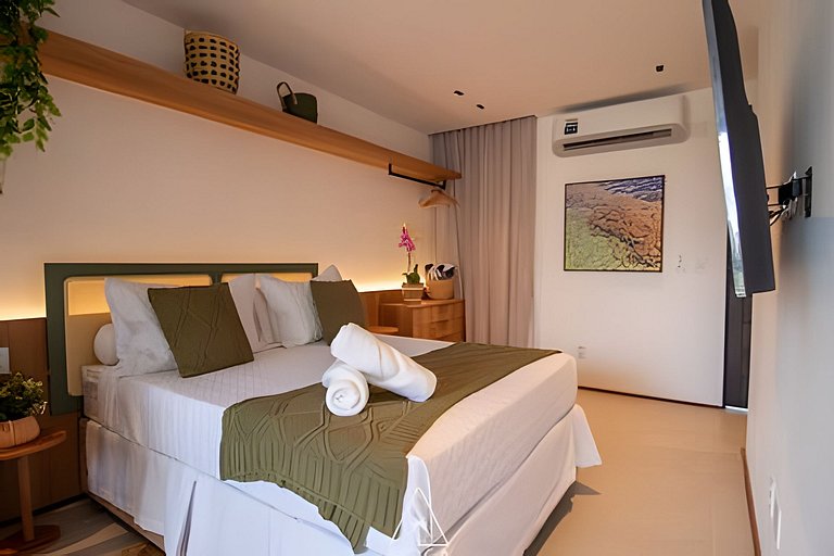 Luxo e Conforto no Naay com Vista para a Piscina