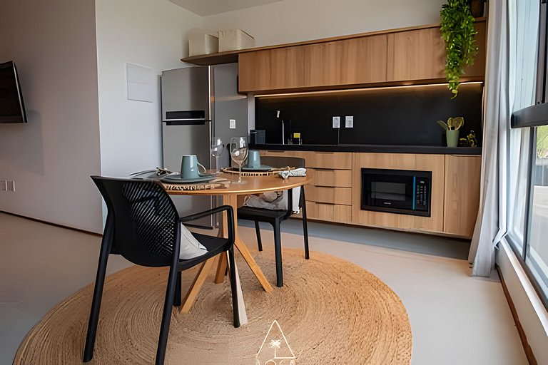 Luxo e Conforto no Naay com Vista para a Piscina