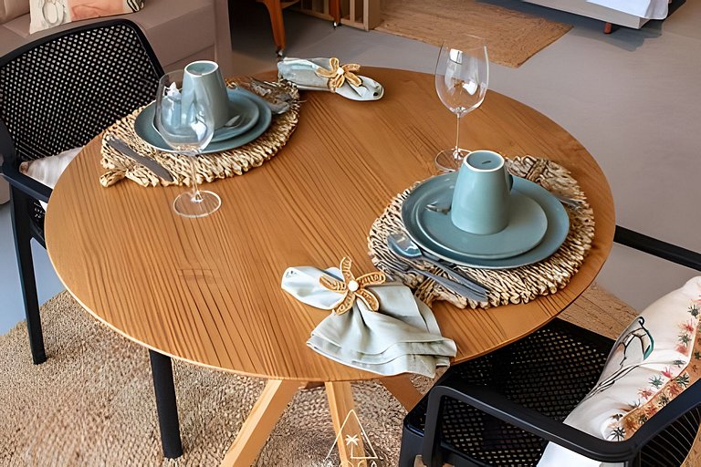 Luxo e Conforto no Naay com Vista para a Piscina