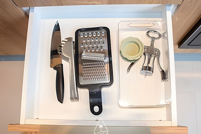 Luxo e Conforto no Naay com Vista para a Piscina