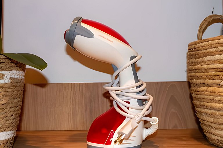 Luxo e Conforto no Naay com Vista para a Piscina