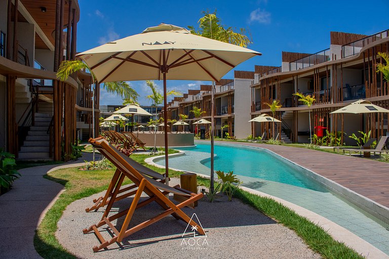 Luxo e Conforto no Naay com Vista para a Piscina