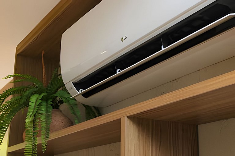 Apto na Praia do Marceneiro com Piscina Privativa