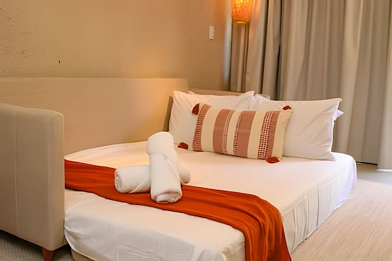 Apto na Praia do Marceneiro com Piscina Privativa