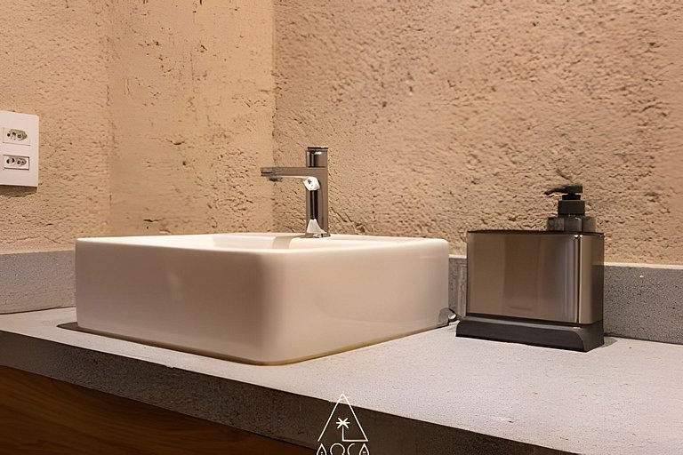 Rota dos Milagres: conforto a passos do mar