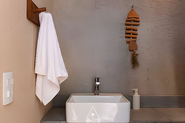 Charming Duplex in Marceneiro, Private Rooftop