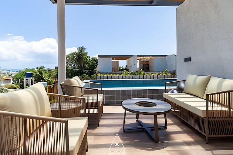 Charming Duplex in Marceneiro, Private Rooftop