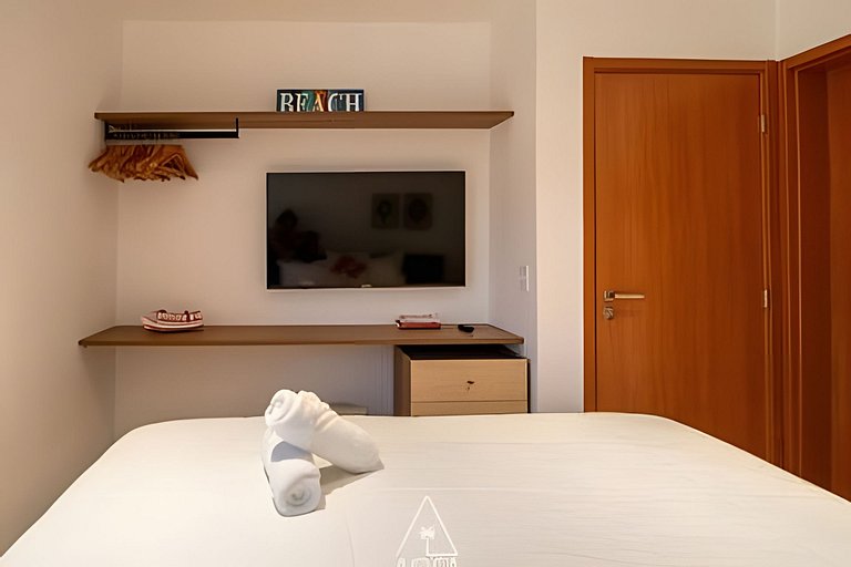 2 Bedroom Apartment in Naay with Pool View