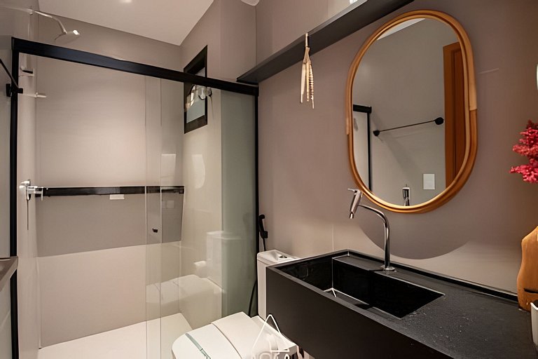 2 Bedroom Apartment in Naay with Pool View