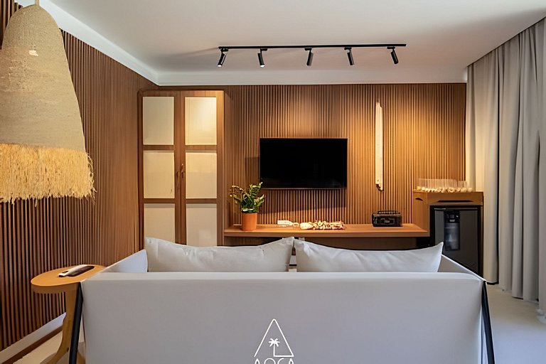 2 Bedroom Apartment in Naay with Pool View