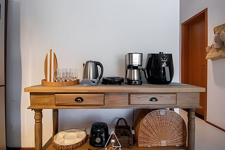 2 Bedroom Apartment in Naay with Pool View