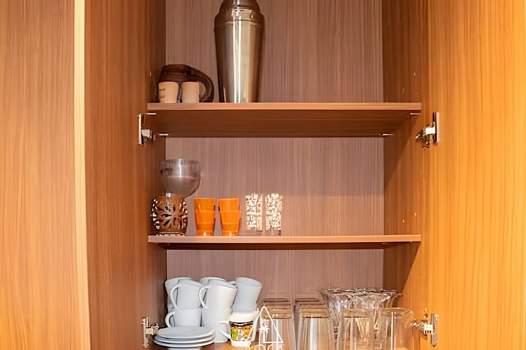 Apto 2 Quartos no Naay com Vista frente Piscina