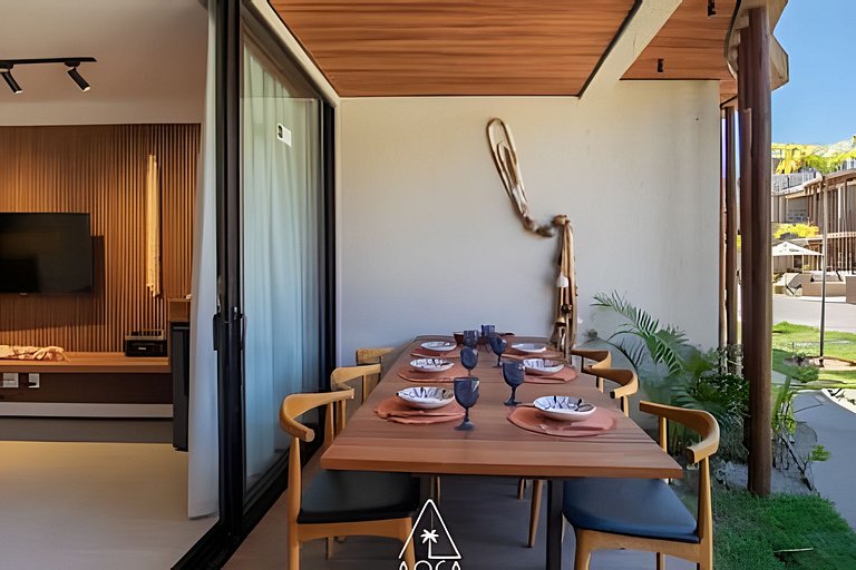 2 Bedroom Apartment in Naay with Pool View