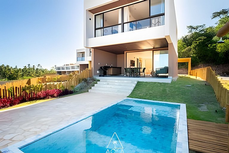 House with Incredible View on Marceneiro Beach