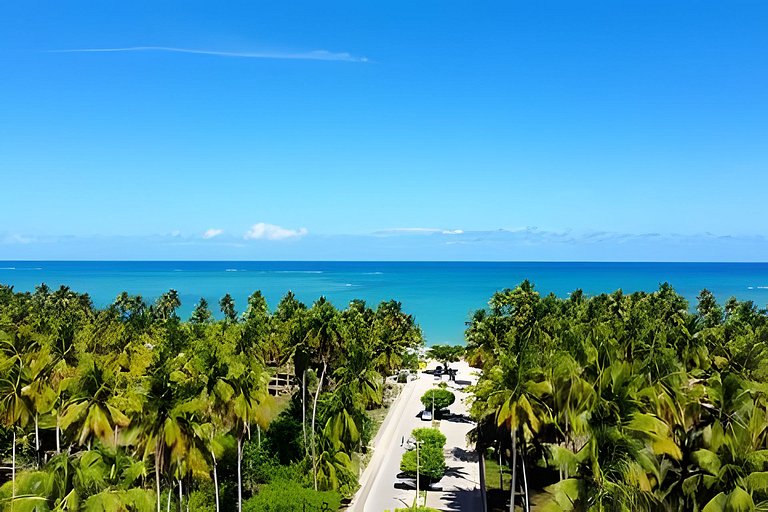 House with Incredible View on Marceneiro Beach