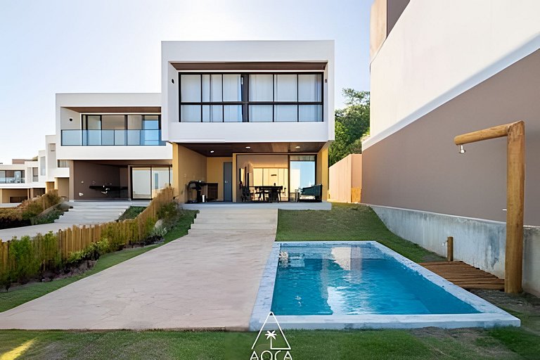 3 Sea View Suites at Praia do Marceneiro, Zamà