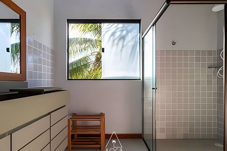 Casa a 50 metros da Praia com Piscina Privativa