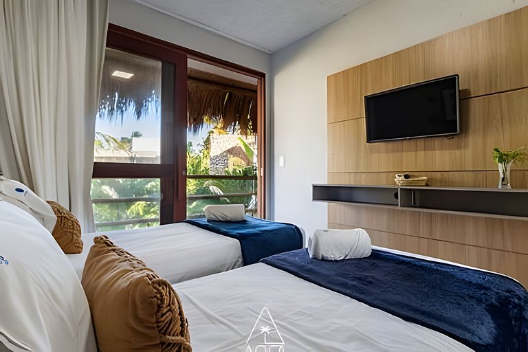 House 50 meters from the Beach with Private Pool