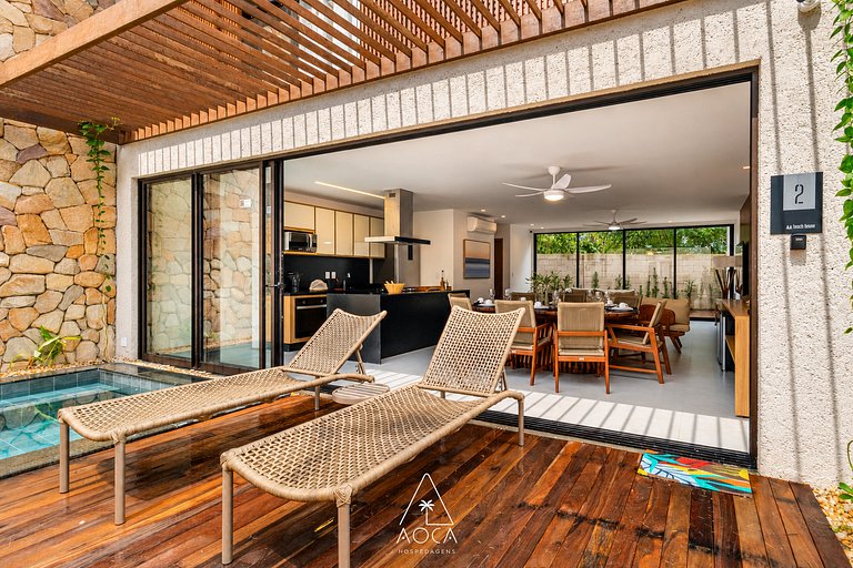 House with Private Pool in Naay Tatuamunha