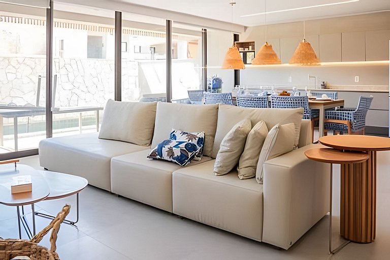 Triplex 80 meters from the sea with a pool and Jacuzzi