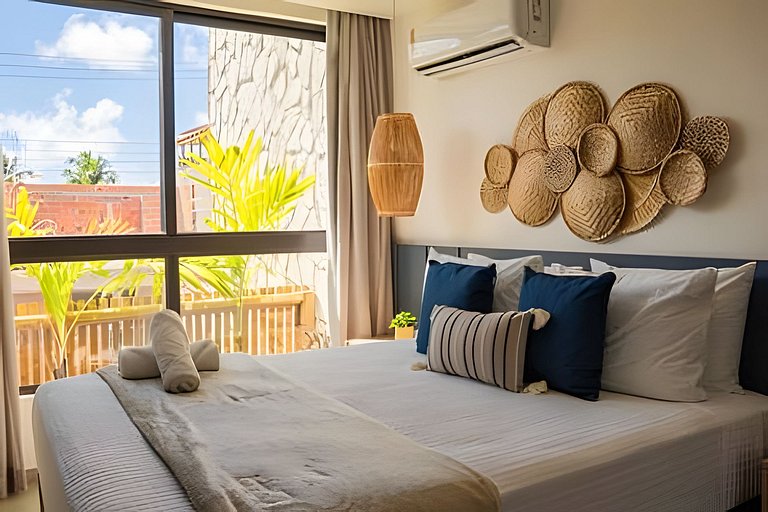 Triplex 80 meters from the sea with a pool and Jacuzzi