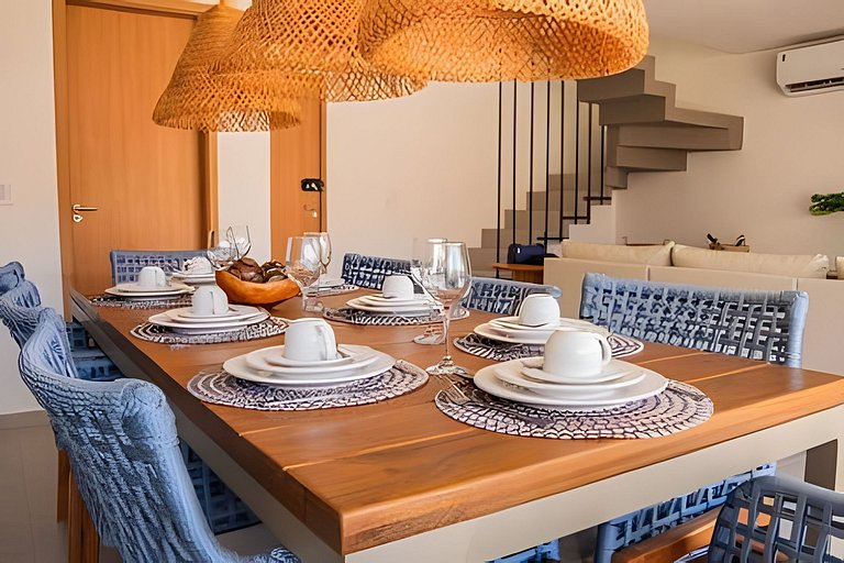 Triplex 80 meters from the sea with a pool and Jacuzzi