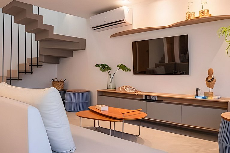 Triplex a 80 metros do Mar com Piscina e Jacuzzi