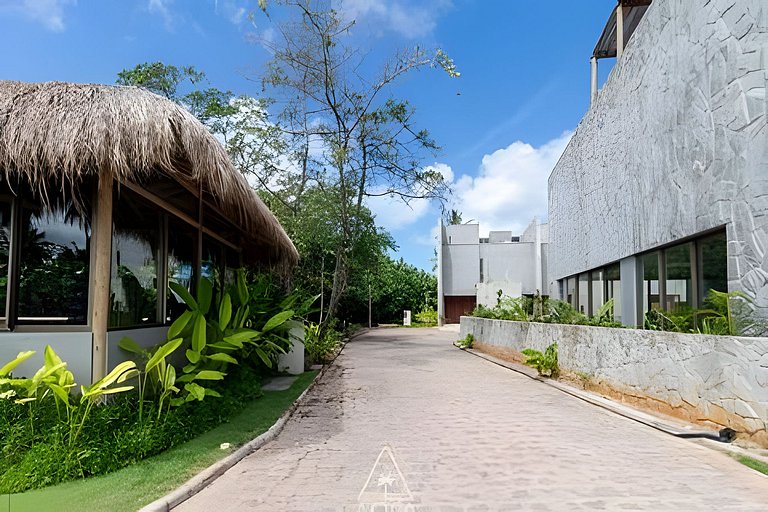 Ayumaná Reserve | 5 Suites with a Pool by the Sea