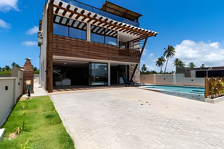 Casa Exclusiva com 5 Suítes na Praia do Patacho