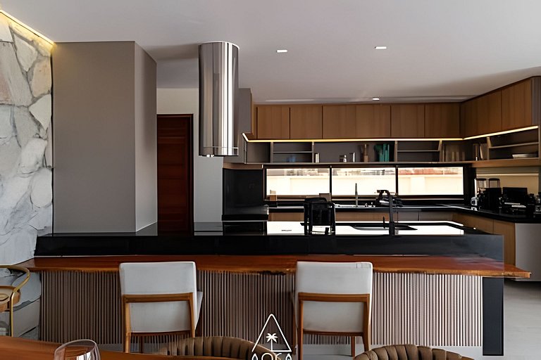 Exclusive House with 5 Suites at Patacho Beach